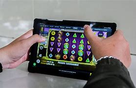 Resiko Main Slot Online Di Indonesia Dan Luar Negeri Gratis 2024